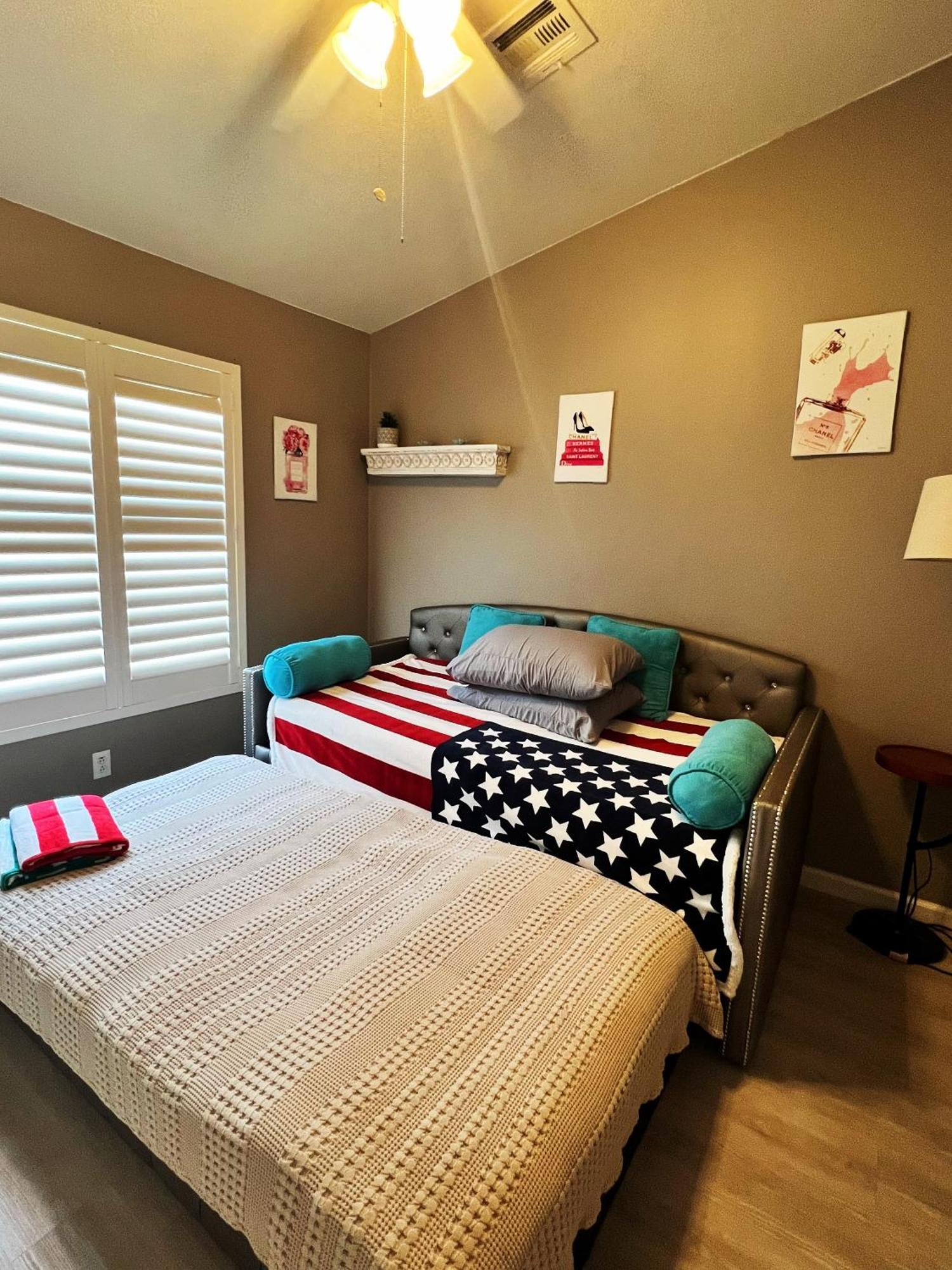 Vila Amazing Heated Pool And Private Hot Tub 3Br In Heart Of Lv Las Vegas Exteriér fotografie
