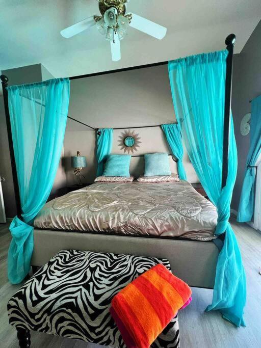 Vila Amazing Heated Pool And Private Hot Tub 3Br In Heart Of Lv Las Vegas Exteriér fotografie