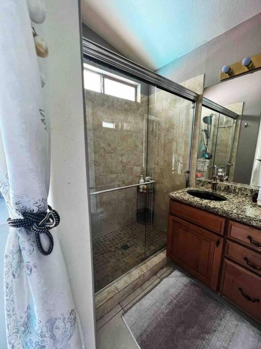 Vila Amazing Heated Pool And Private Hot Tub 3Br In Heart Of Lv Las Vegas Exteriér fotografie